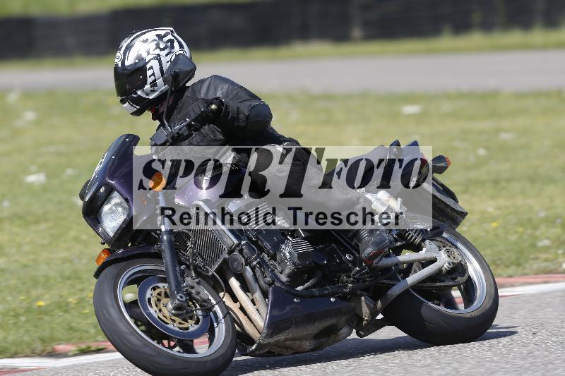 Archiv-2025/09 22.04.2025 Cornu Master School ADR/gruen-vert/13